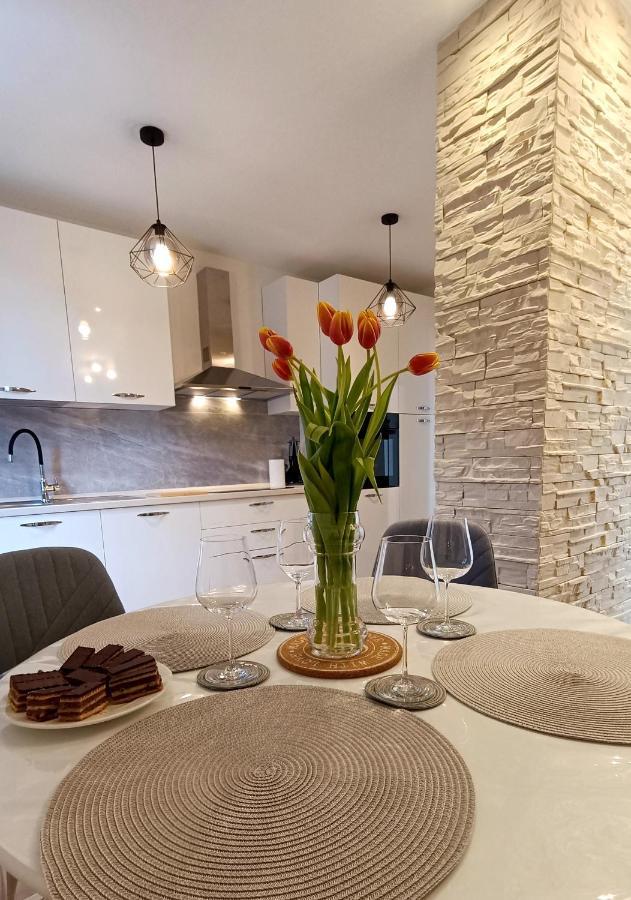 Apartman Leona Lovran Exteriér fotografie